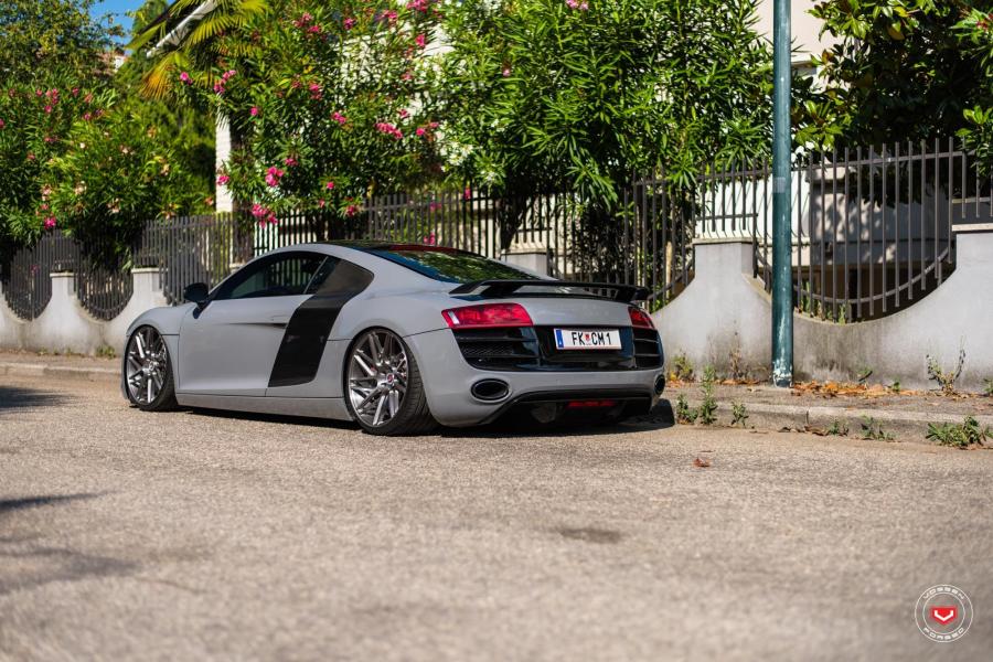 Audi R8 on Vossen Wheels (VPS-314T) 2017 года  (фото 14 из 20)